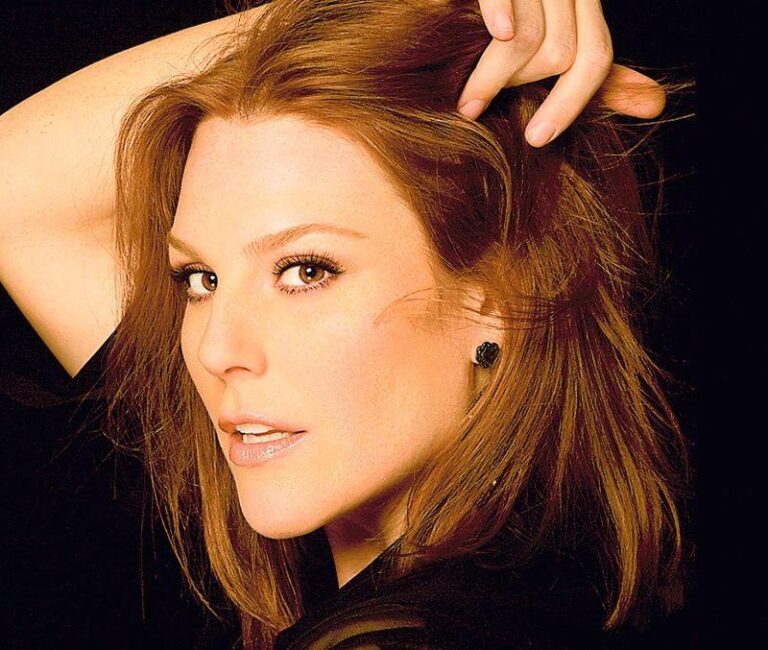 Whitney James at The Velvet Note