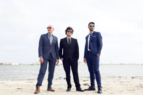 Friday, September 10th:  La Lucha, with Special Guest Ona Kirei