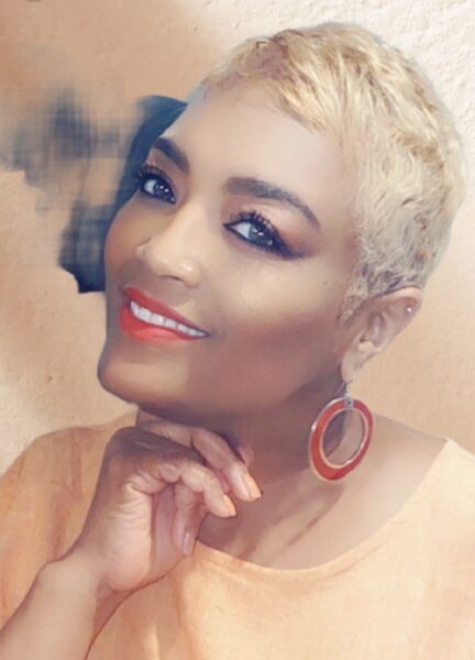 Wednesday, February 14th:  Couples Valentine’s Lunch w/ Songstress Toni Byrd