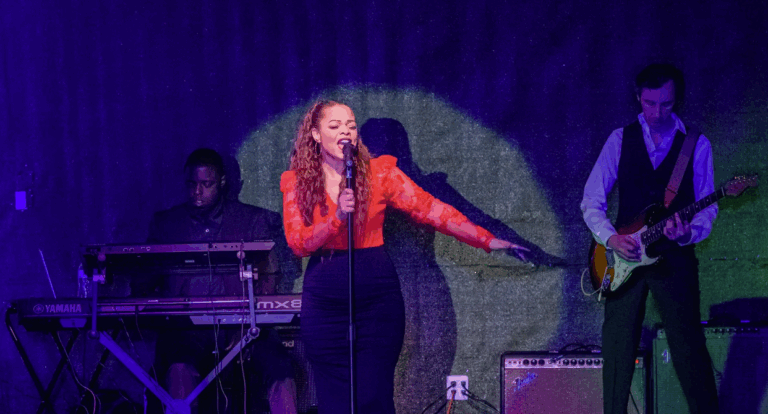 ENCORE! The Sade Experience